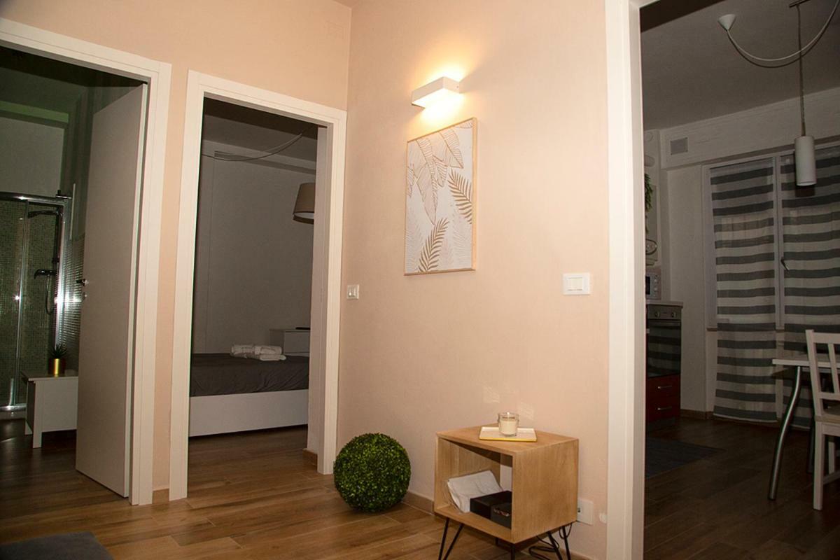 Appartement CasaLou' à Sarzana Extérieur photo
