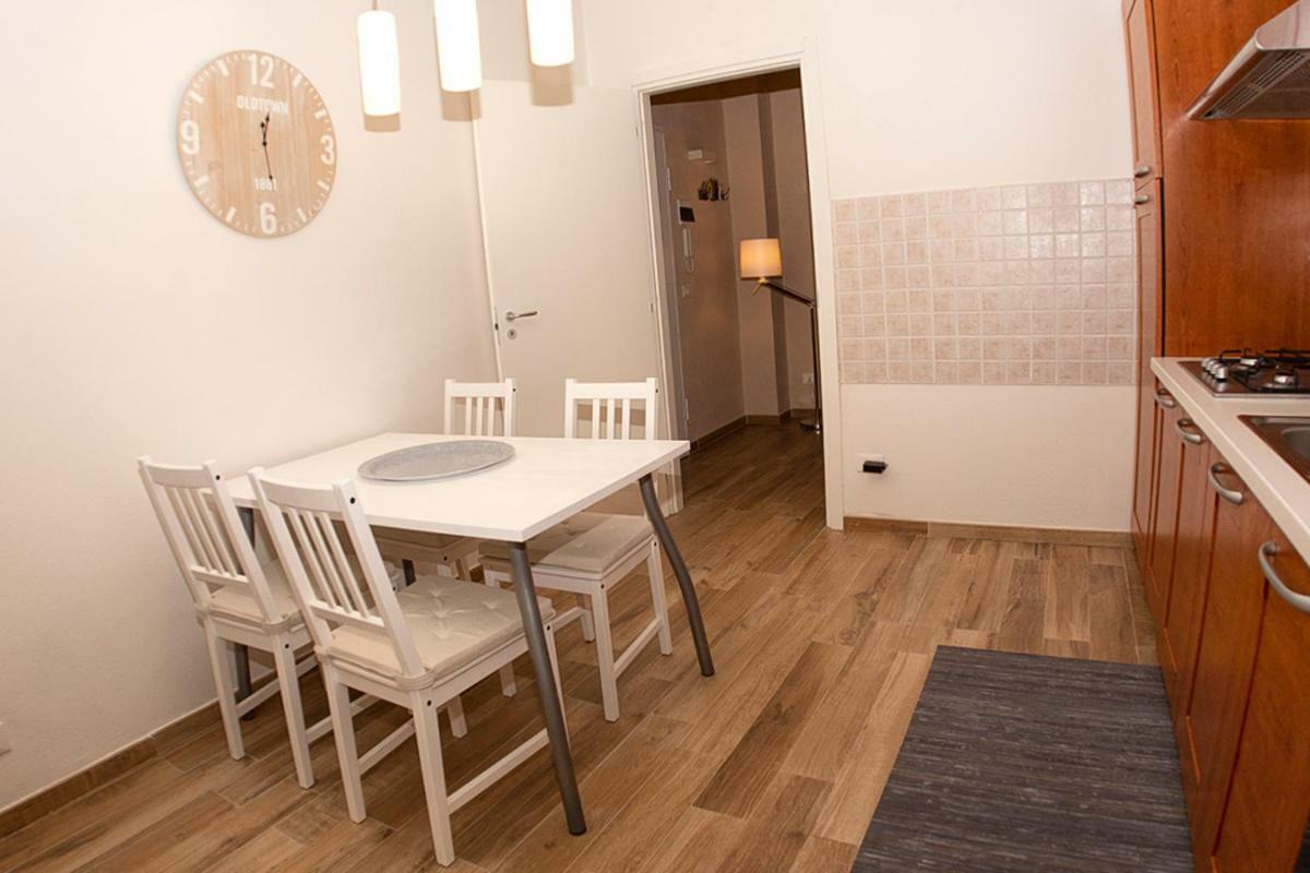 Appartement CasaLou' à Sarzana Extérieur photo
